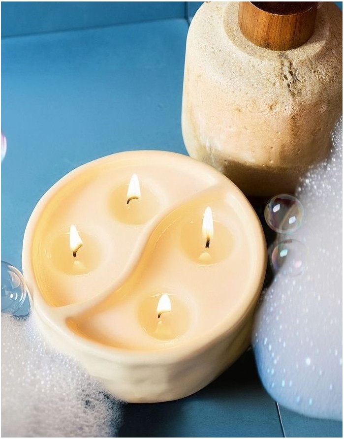 Scented candle "COZY Vanilla Honey" 130 g