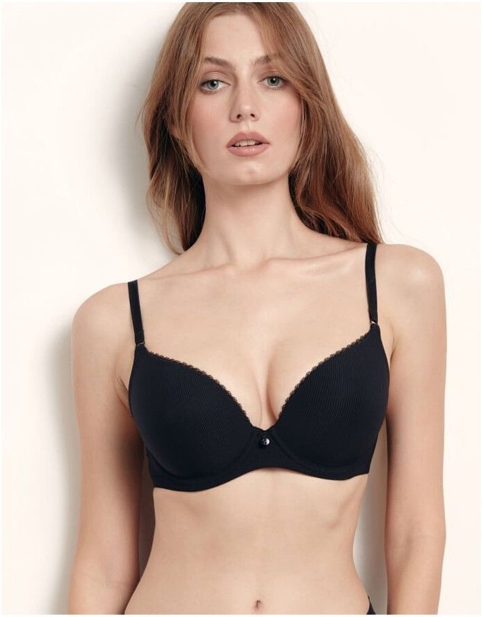Rinnahoidja Push-up "Lyanna Black''
