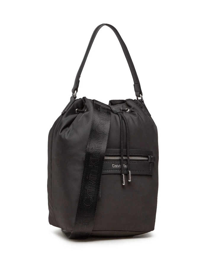 Seljakott CALVIN KLEIN Essential Barrel Bucket Bag