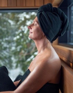 Puuvillane rätik - kapuuts "Abi Black" RENTO - 1