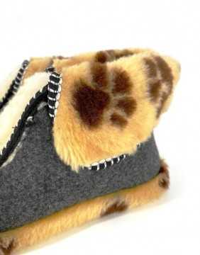 Natural wool slippers "Wild Leo"