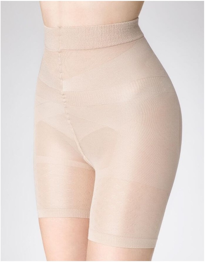Lühikesed püksid "Slim Body Beige"