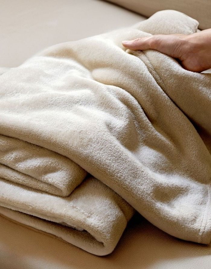 Pleed "Rote Dark Beige" 150x200 cm