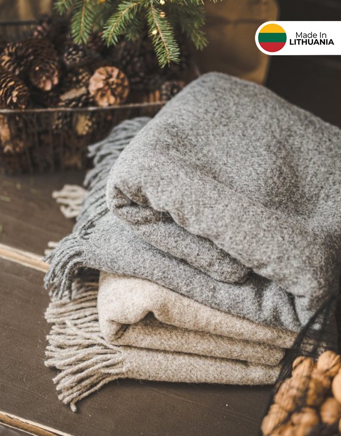 Natural wool blanket "Jaukumas Grey" 140x200 cm