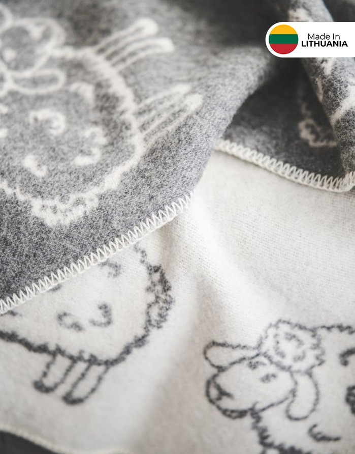 Natural wool blanket "Lamb Grey" 130x200 cm