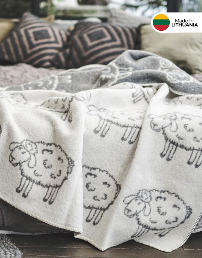 Natural wool blanket "Lamb Grey" 130x200 cm