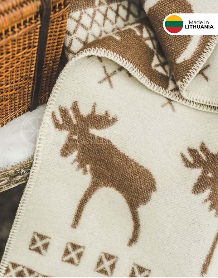 Natural wool blanket "Moose Brown" 130x200 cm