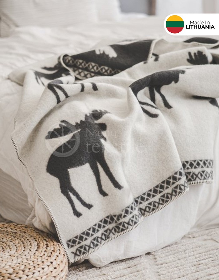 Natural wool blanket "Solid Moose Black" 130x200 cm