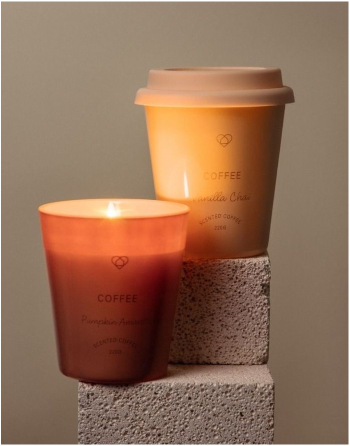 Scented candle "AUTUMN AURA Vanilla Chai" 220 g