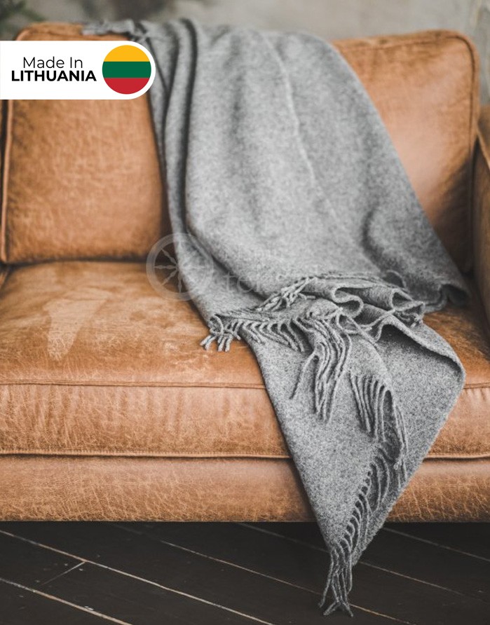 Natural wool blanket "Jaukumas Grey" 140x200 cm