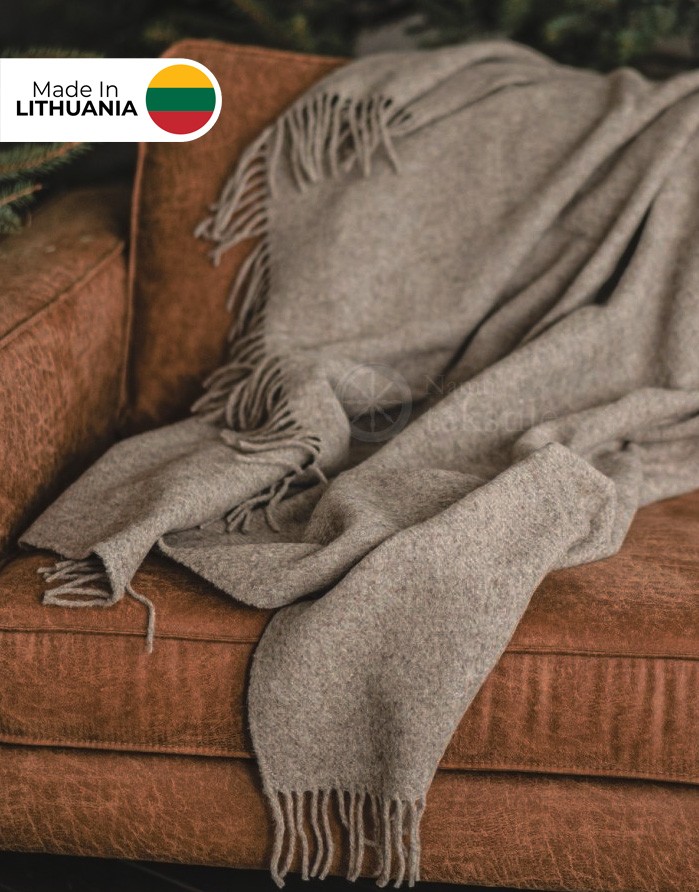 Naturaalsest villast tekk "Jaukumas Brown" 140x200 cm