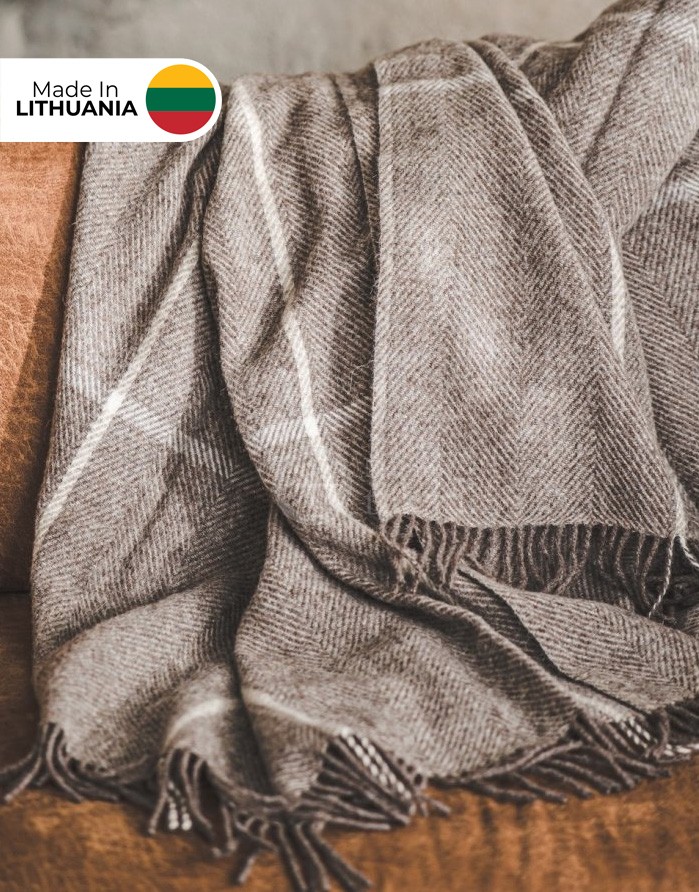 Naturaalsest villast tekk "Elegant Brown" 140x240 cm