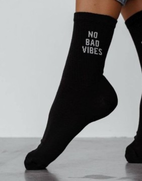 Naiste sokid "No Bad Vibes Black"