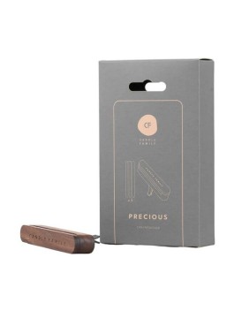 Запах машины в решетке радиатора "Precious Fresh"