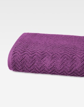 Полотенце из хлопка "Zigzag Aubergine Lila"