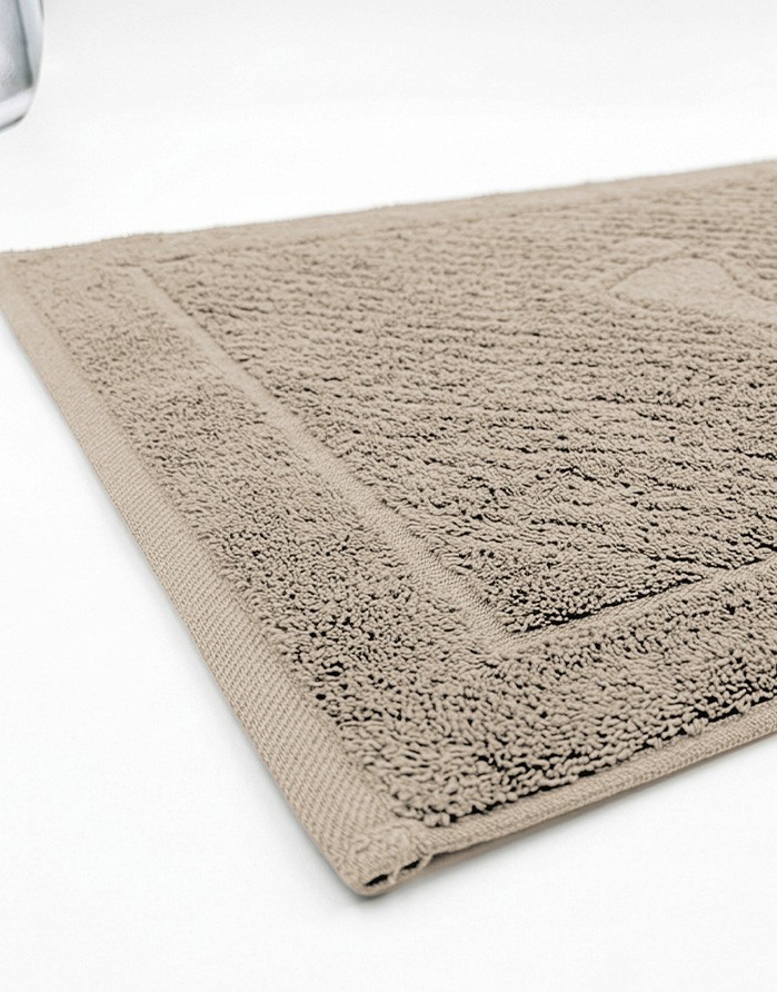 Bath mat "Feets Taupe"