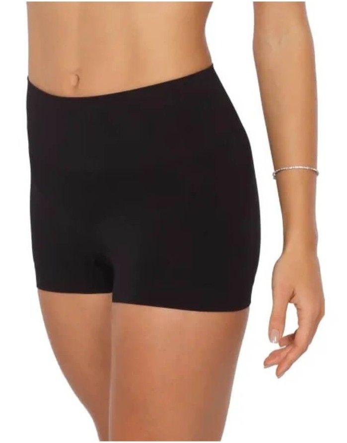 Aluspükste vormimine Short "Emana Black"
