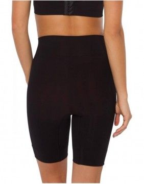 Aluspükste vormimine Short "Jutta"
