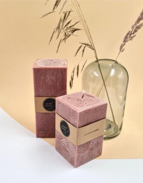 Kvepianti kvadratinė žvakė pievų peizažas 23cm