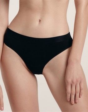 Naiste aluspüksid Classic "Teah Black"
