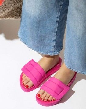 Sussid "Very Pink Chunky Love"