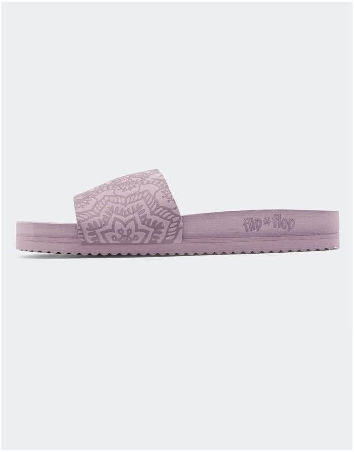 Тапки "Very Pink Chunky Love"